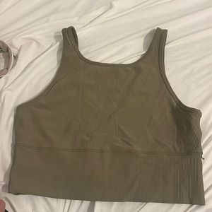 Lululemon power pivot tank
